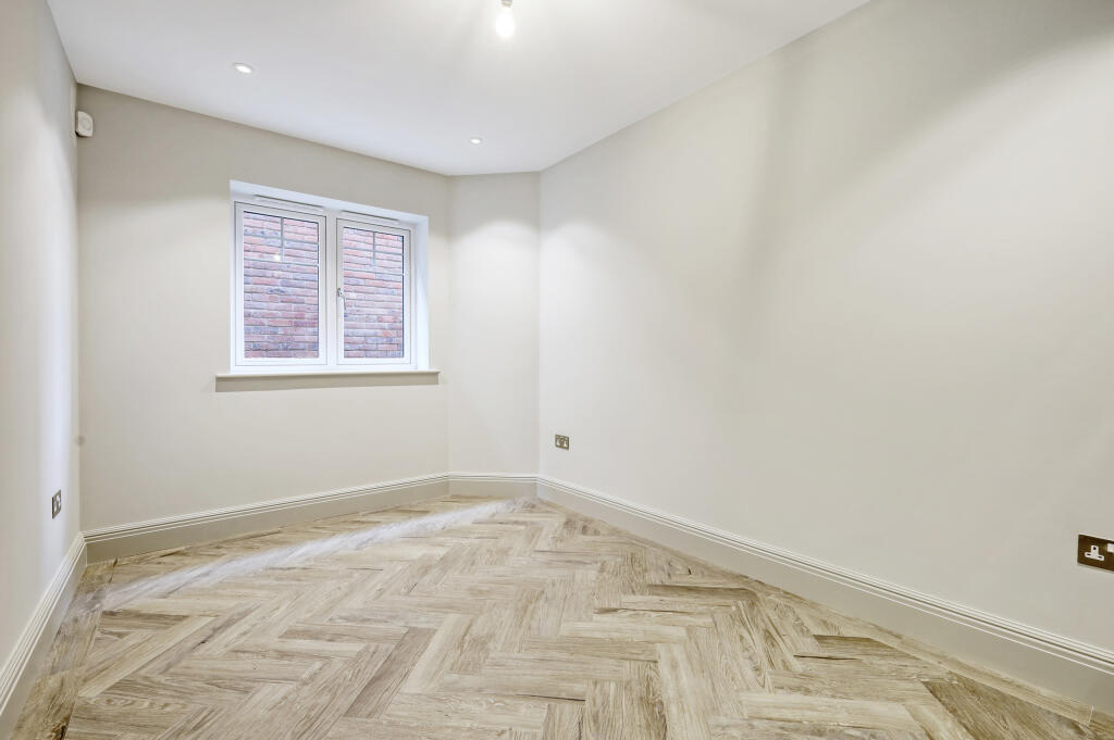 Additional image 32 of Oakwood Terrace, Writtle