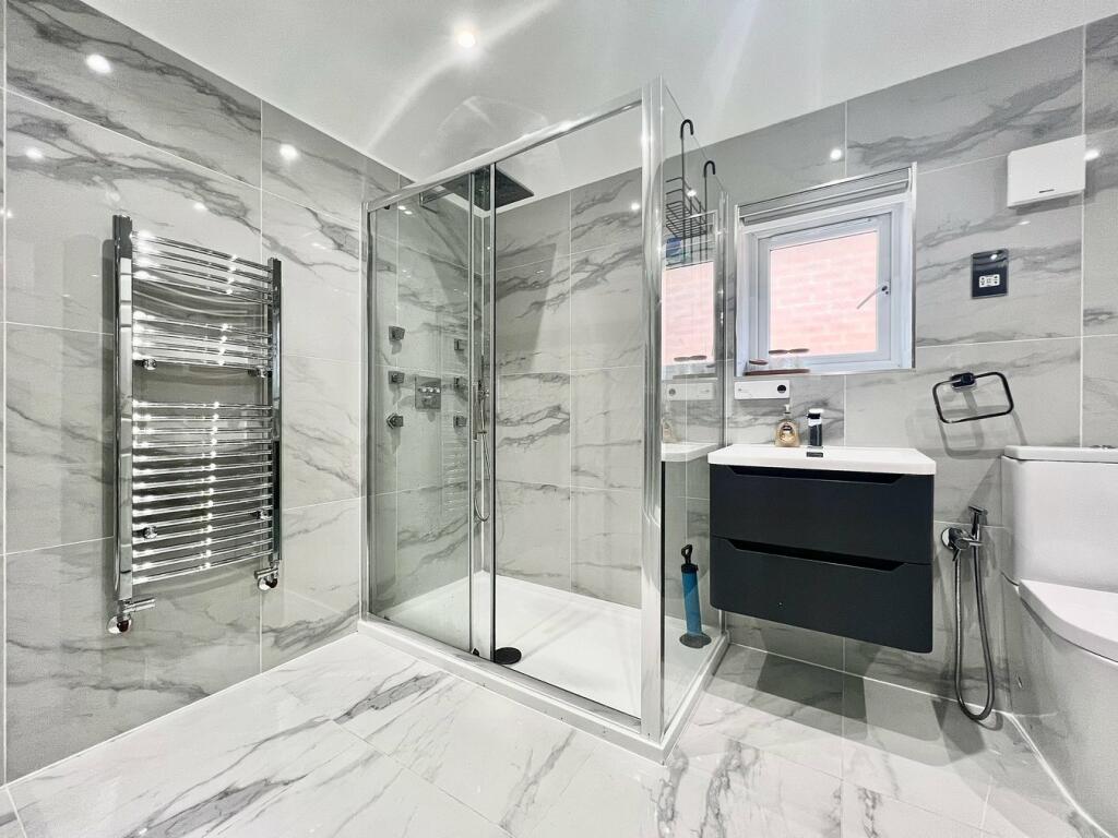 Additional image 25 of Ipswich Road, Colchester, CO4