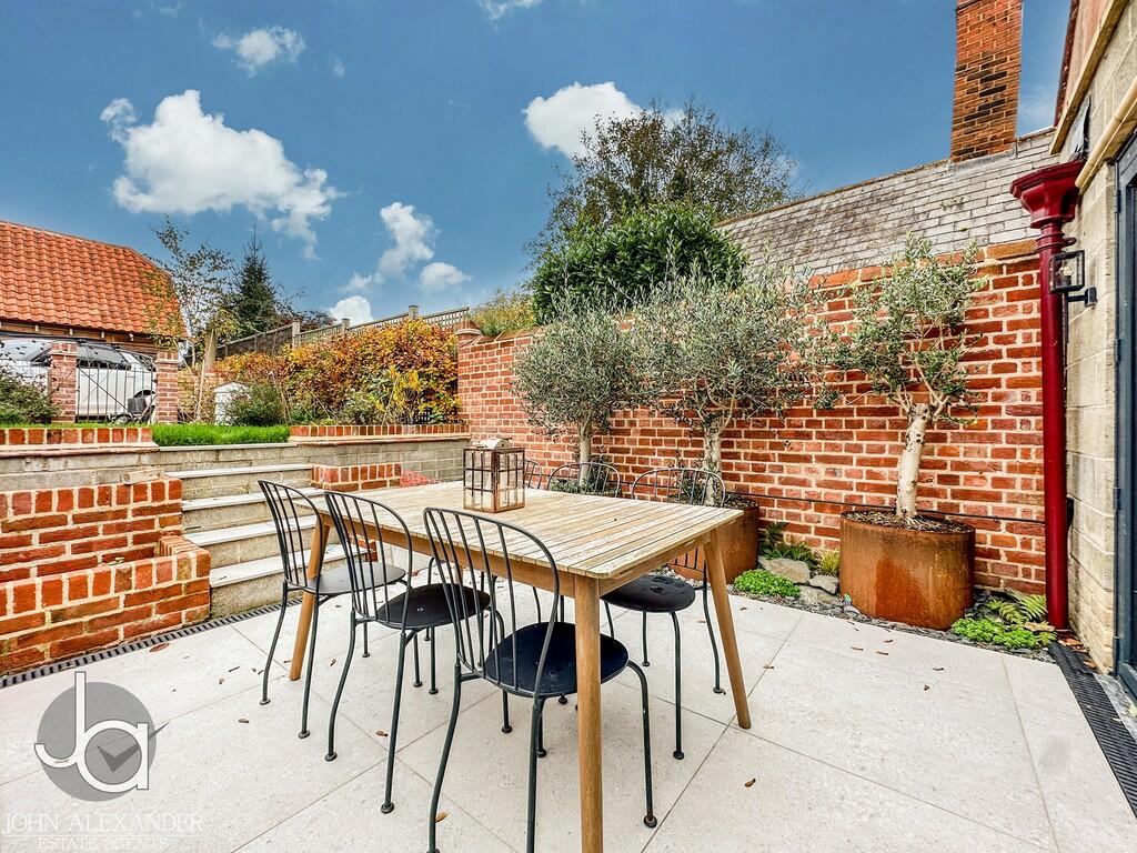 Additional image 12 of Upper Street, Higham