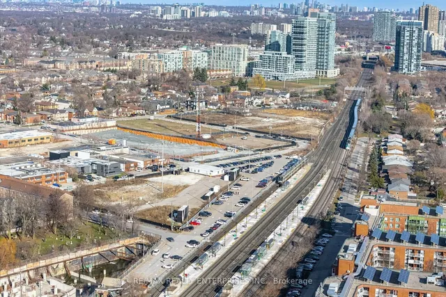 Additional image 22 of 166 Hay Ave