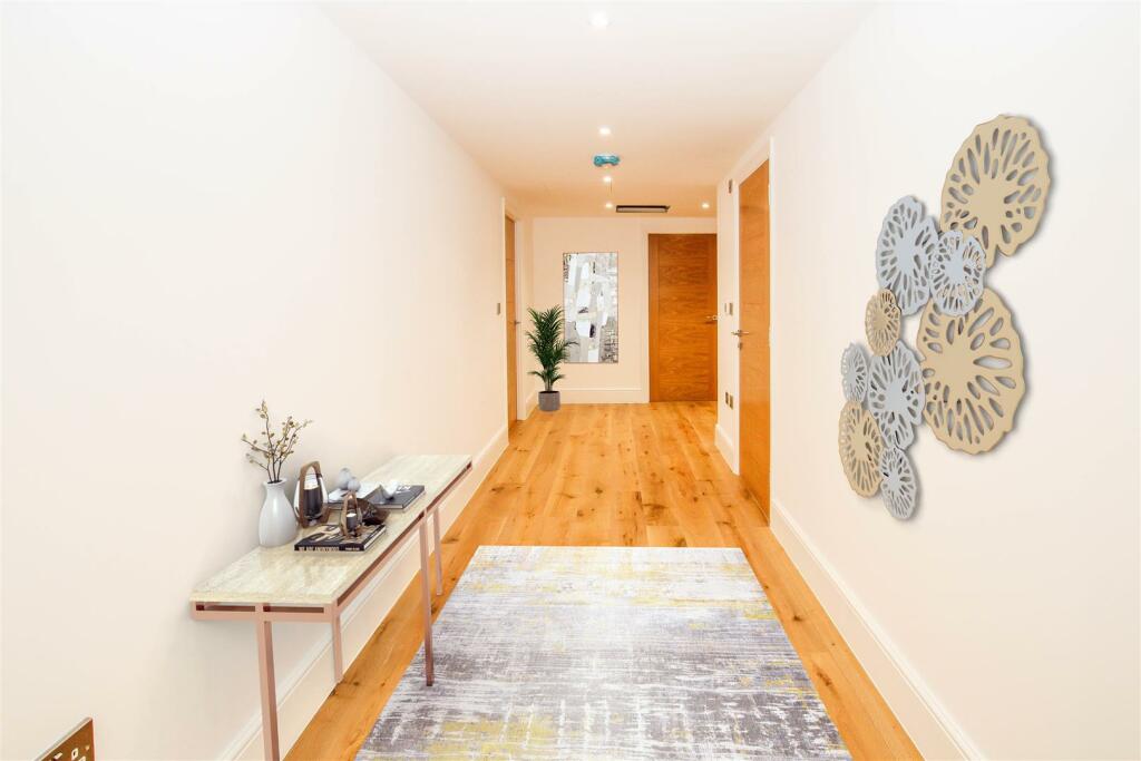 Additional image 5 of Shenfield Road, Shenfield, Brentwood