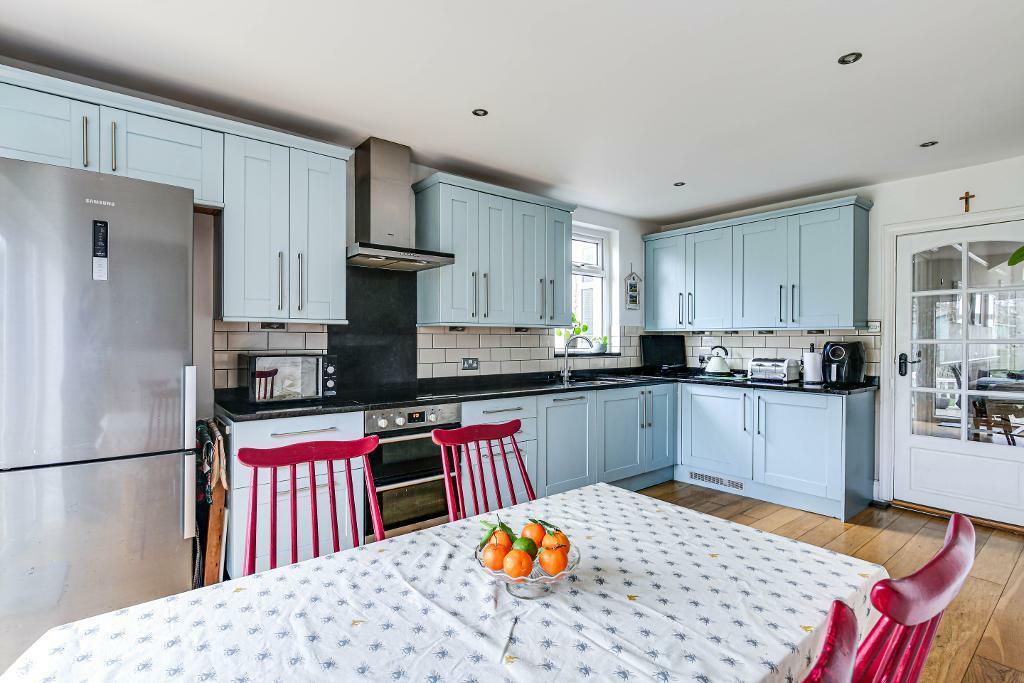 Additional image 9 of Warren Park, Warlingham, Surrey, CR6 9LD