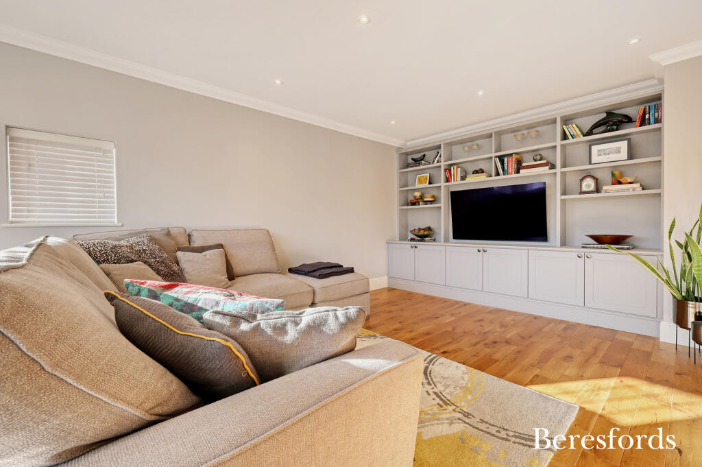 Additional image 4 of London Road, Brentwood, CM14