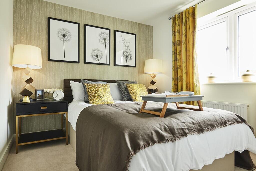 Additional image 9 of Elm Tree Avenue, 
Frinton on Sea, 
Essex,
CO13 0GR