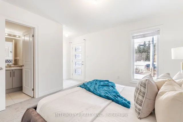 Additional image 8 of 9 Queenpost Dr