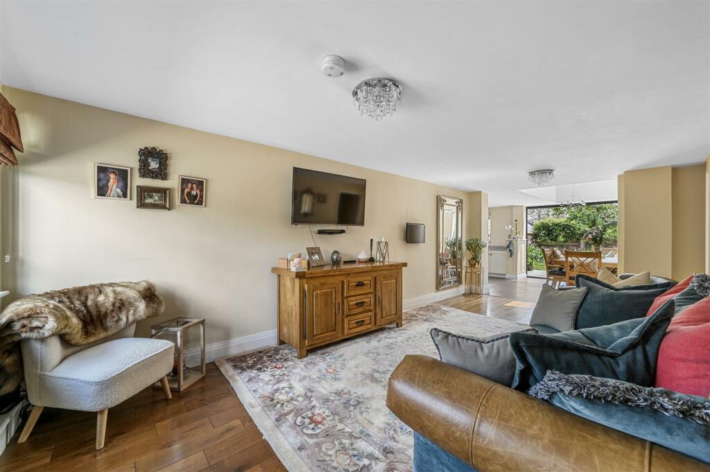 Additional image 15 of Parsonage Lane, Tendring