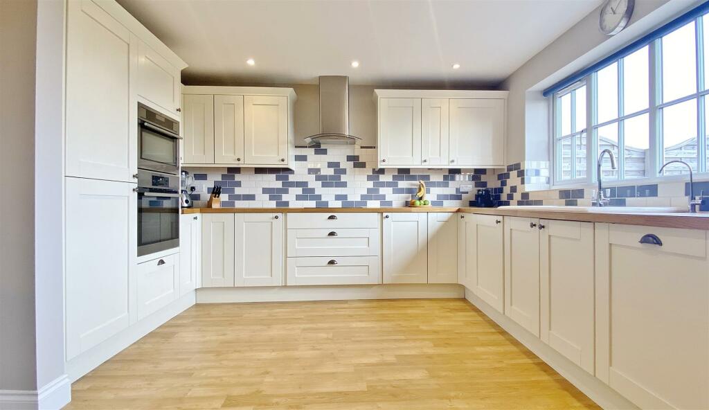 Additional image 5 of Kirby Road, Great Holland