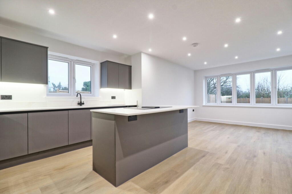 Additional image 6 of Thistley Green Road, Braintree, Essex, CM7 9SE