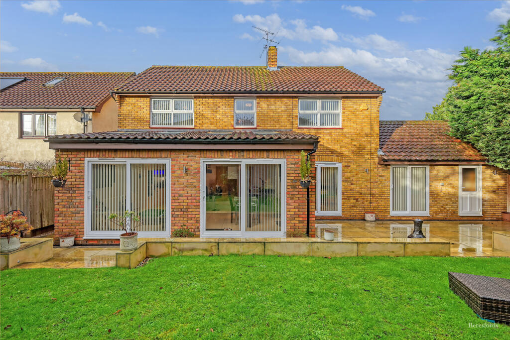 Additional image 27 of West Park Avenue, Billericay, CM12