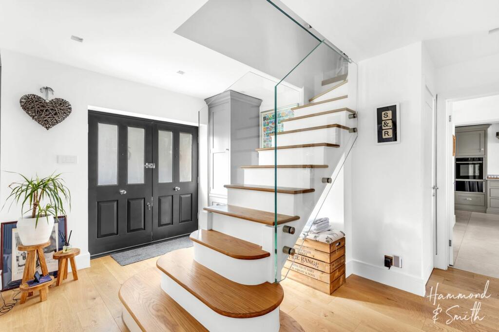 Additional image 6 of Kendal Avenue, Epping, CM16