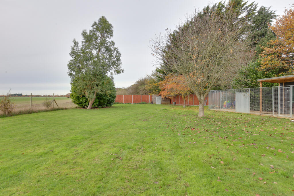 Additional image 12 of Braintree Road, Felsted, CM6