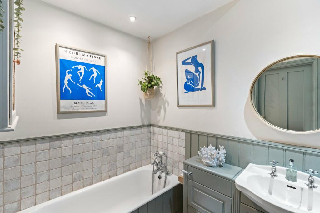 Additional image 27 of Wellesley Road, Lexden, Essex, CO3