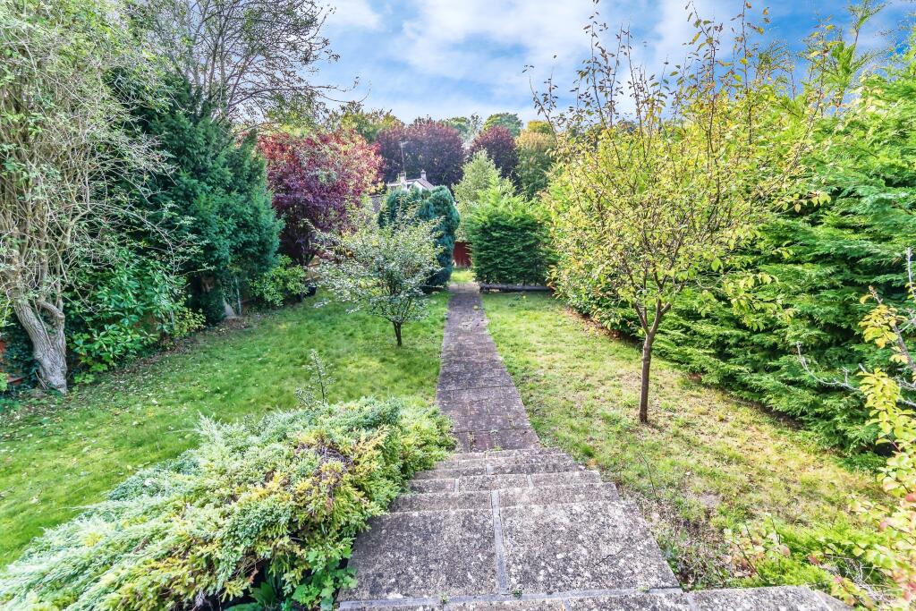 Additional image 5 of Coulsdon Road, Coulsdon, CR5