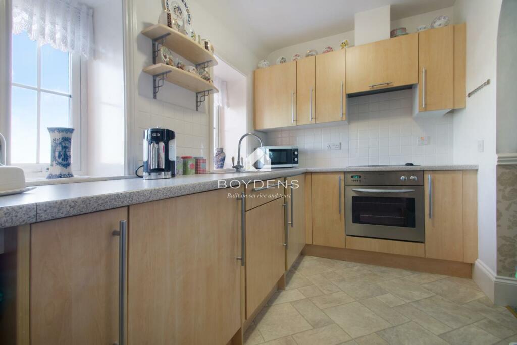 Additional image 5 of THE GRAND, FRINTON ON SEA