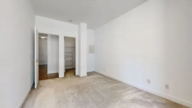 Additional image 11 of 18 Parkview Ave Unit 207