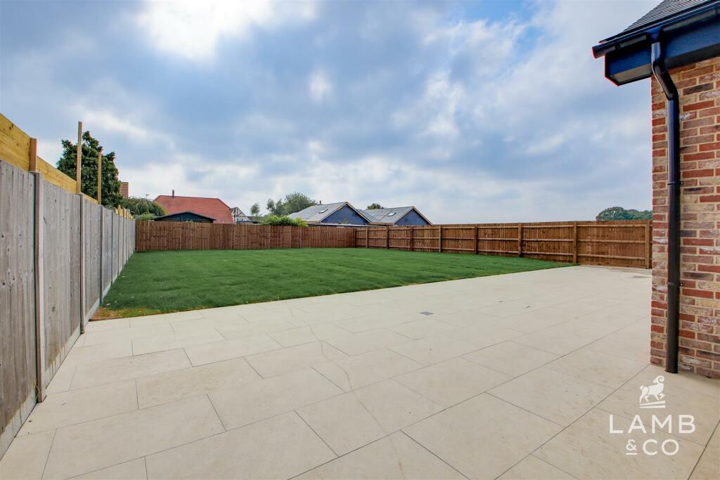 Additional image 24 of Blackberry Lodge Talbot Road, Little Clacton
