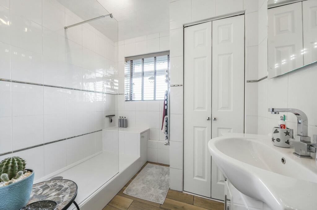 Additional image 9 of Coggeshall Road, Bradwell, Braintree