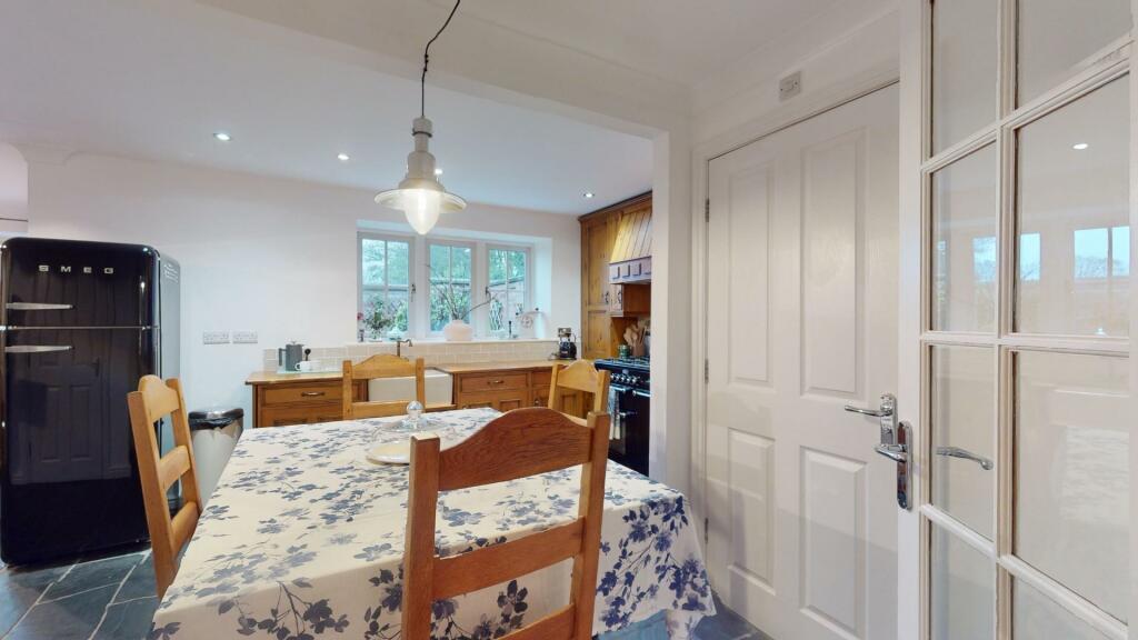 Additional image 11 of Pantasaph