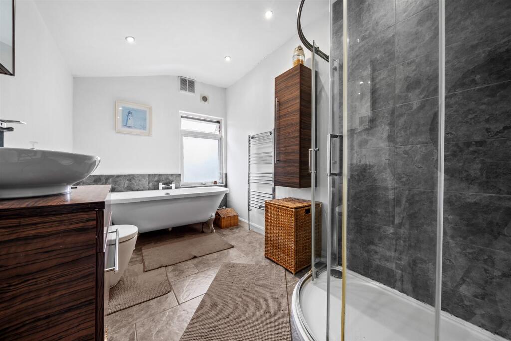 Additional image 9 of Gloucester Road, Croydon