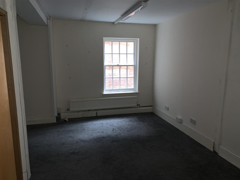 Additional image 6 of Lisle House, Red Lion Yard, CO1
