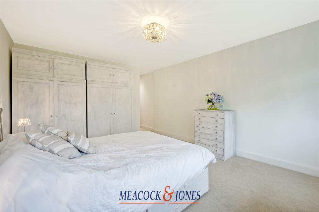 Additional image 20 of Heronway, Hutton Mount, Brentwood