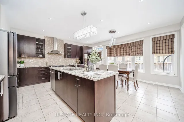 Additional image 19 of 32 Lauderhill Rd