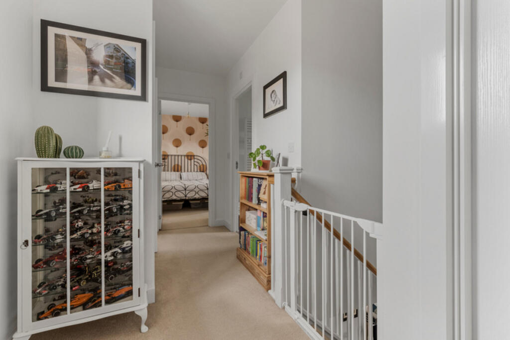 Additional image 10 of Willow Crescent, Colchester, CO4