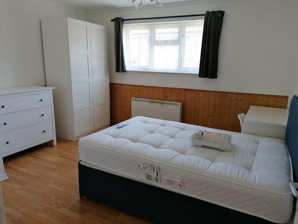 Additional image 6 of Titania Close, Colchester, Essex