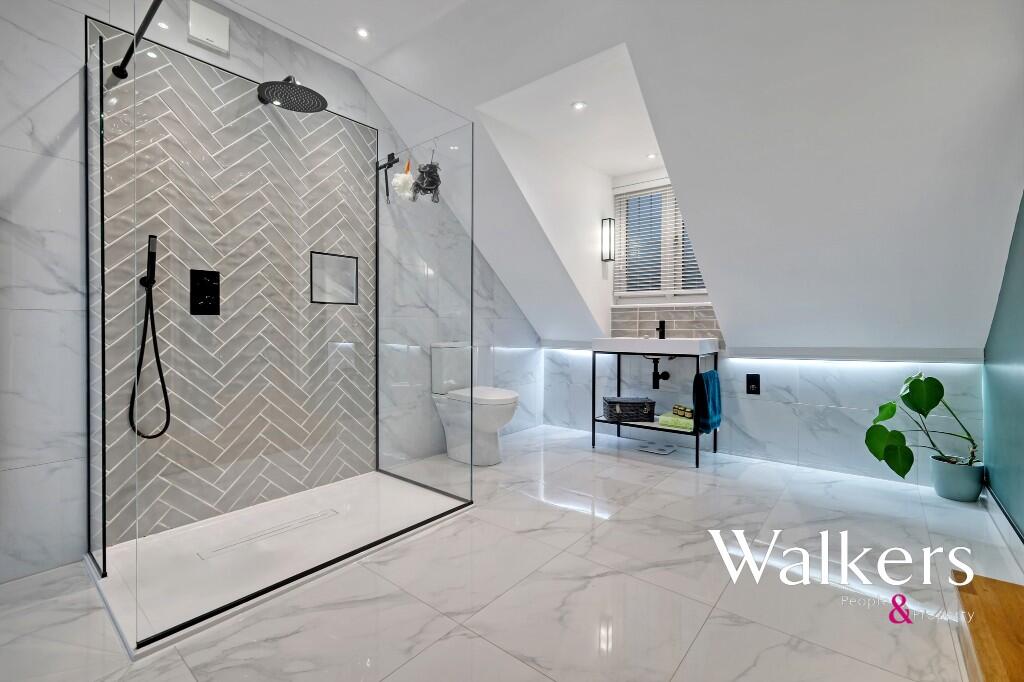 Additional image 26 of West Park Crescent, Billericay