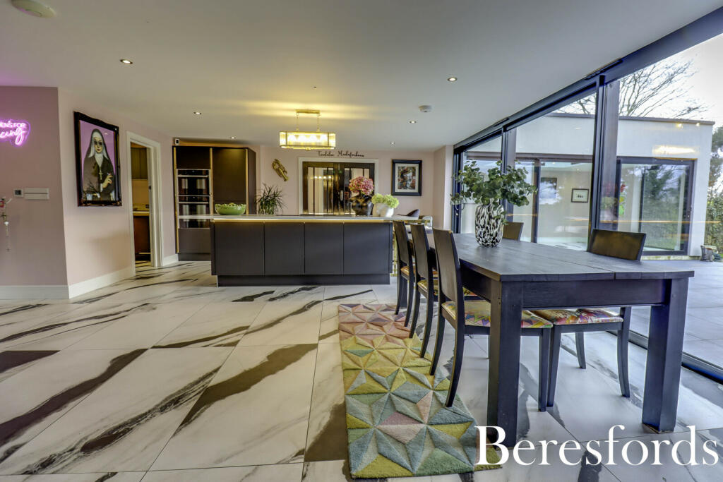 Additional image 36 of London Road, Brentwood, CM14