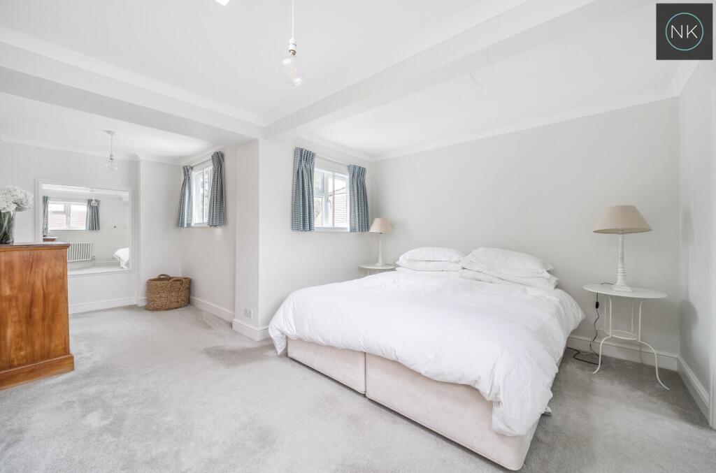 Additional image 19 of Piercing Hill, Theydon Bois, Epping, Essex, CM16