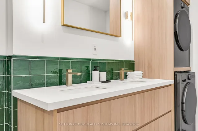 Additional image 21 of 60 Southport St Unit 912