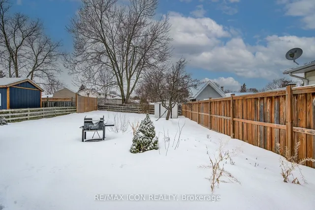 Additional image 30 of 29 Rossford Cres