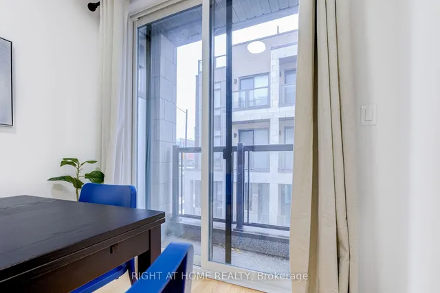 Additional image 22 of 719 Lawrence Ave Unit 52