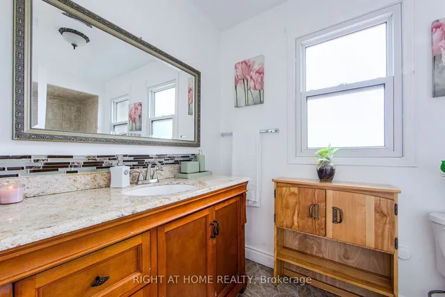 Additional image 21 of 70 Longsword Dr