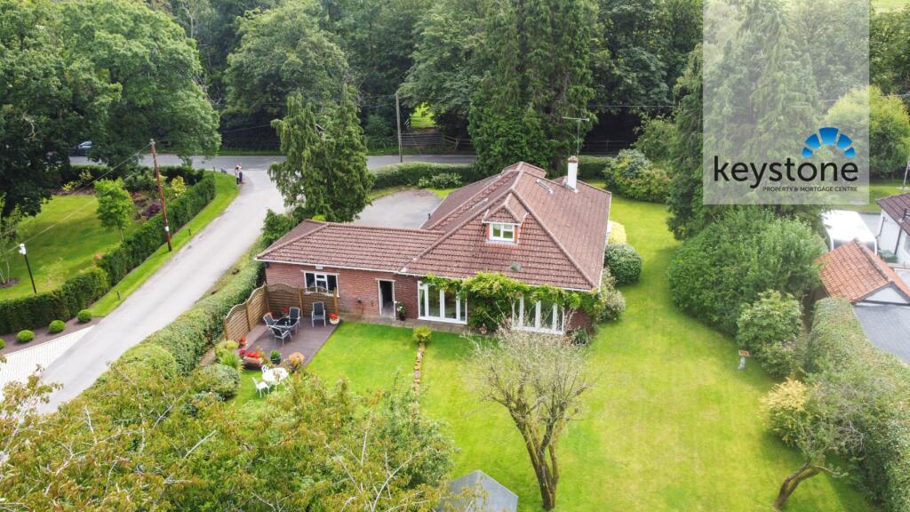 Additional image 32 of Pineway, Woodend Lane, Burton, Neston, Cheshire, CH64 8TN