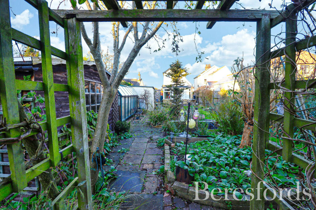 Additional image 15 of Crescent Road, Heybridge, CM9