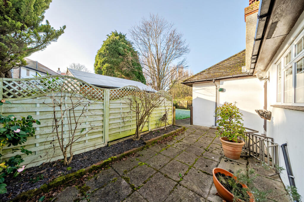 Additional image 16 of Devonshire Way, Croydon