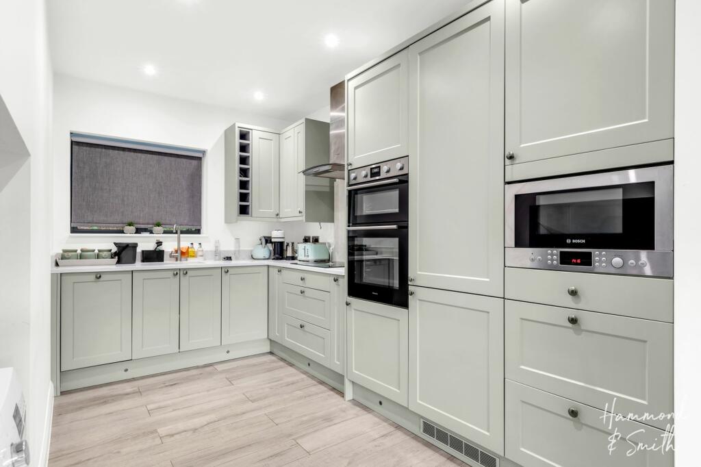 Additional image 22 of Kendal Avenue, Epping, CM16