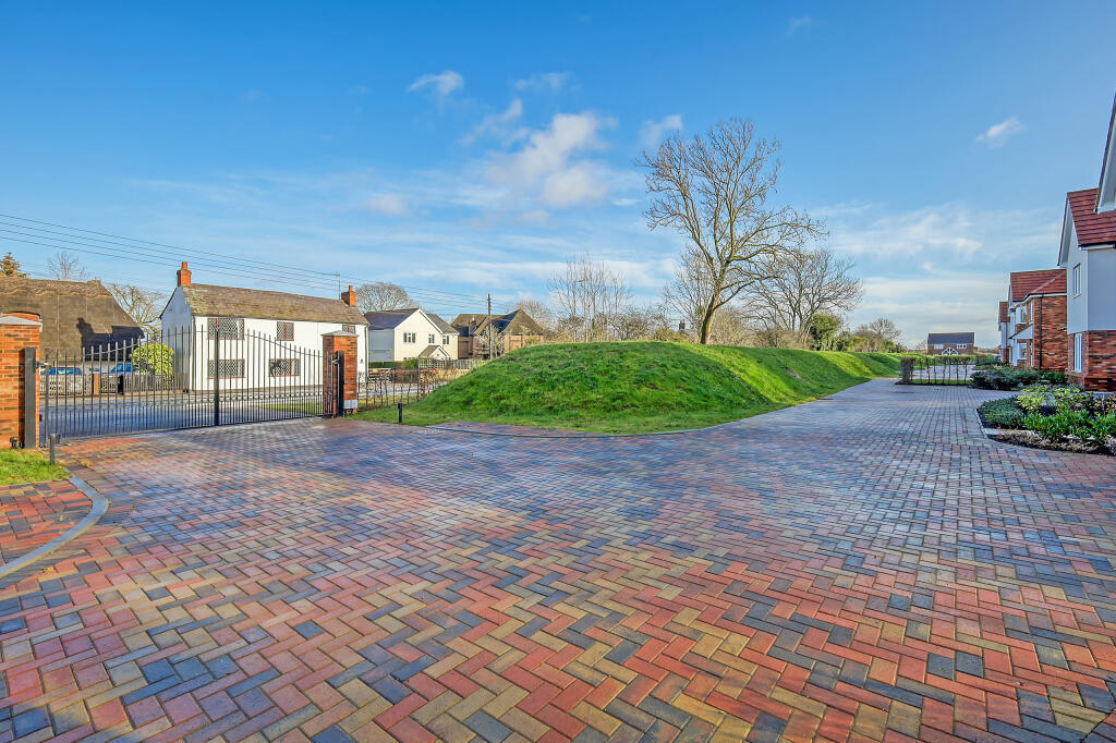 Additional image 11 of The Oak, Ash View, Takeley, Essex