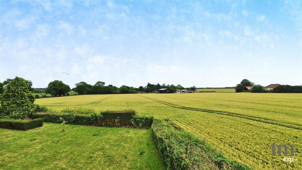 Additional image 24 of High Cross Lane, Little Canfield, Dunmow, CM6 1TD