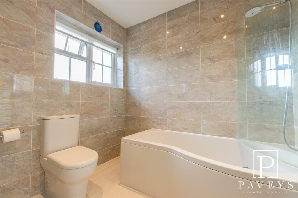 Additional image 21 of Waltham Way, Frinton-On-Sea
