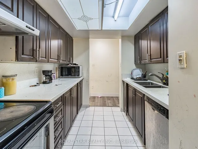 Additional image 16 of 1 Rowntree Rd Unit 209