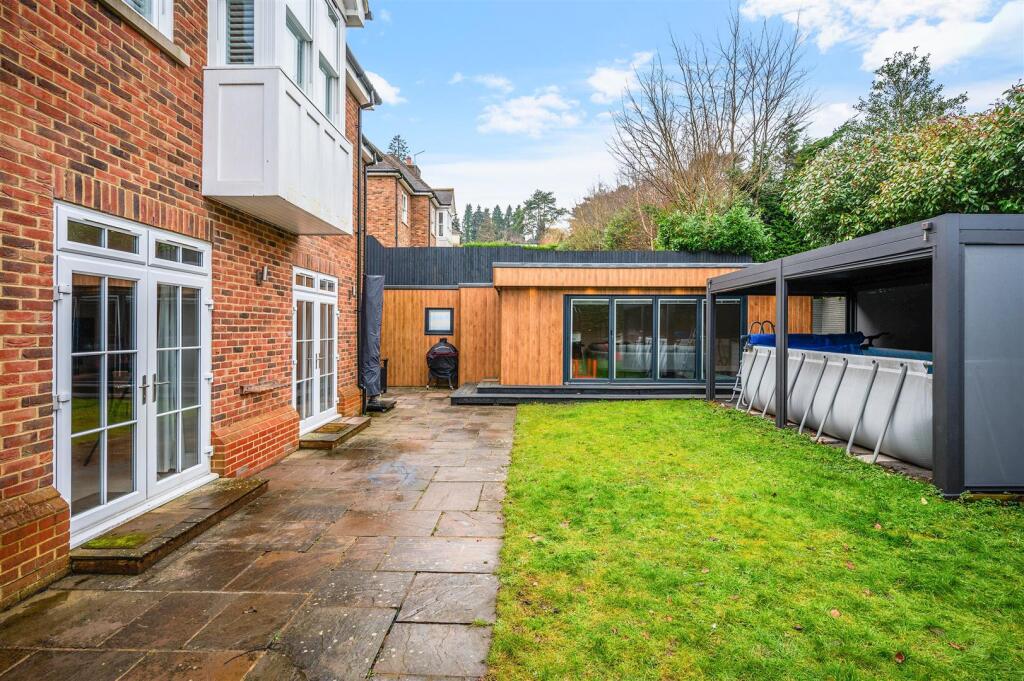 Additional image 41 of High Oaks Close, Coulsdon