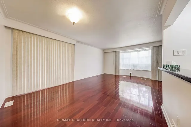 Additional image 3 of 365 Hollywood Ave