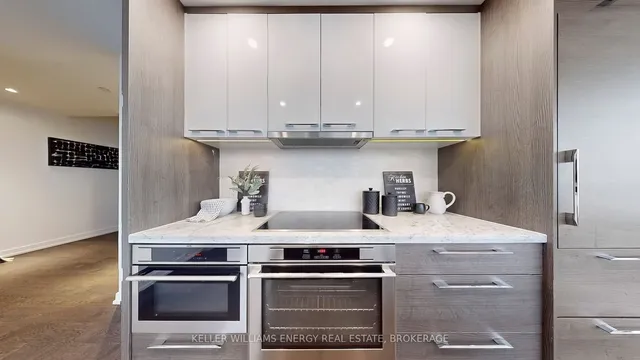 Additional image 8 of 488 University Ave Unit 3307