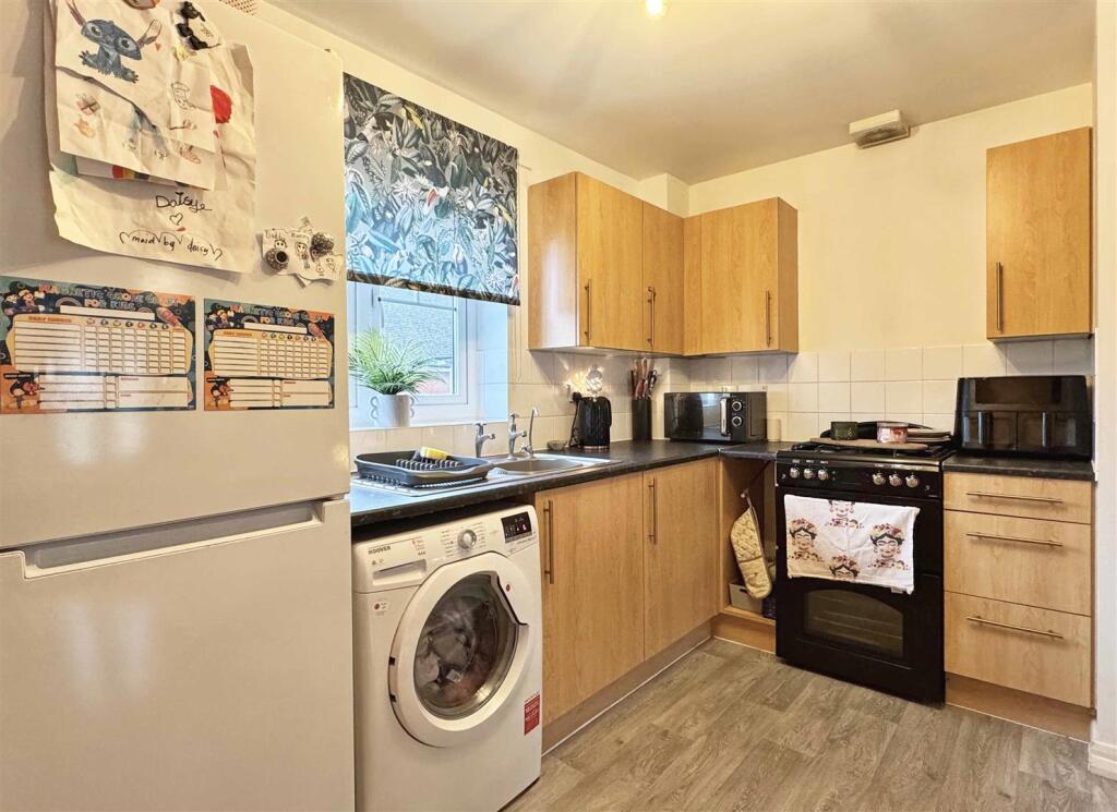 Additional image 5 of Shimbrooks, Great Leighs, Chelmsford