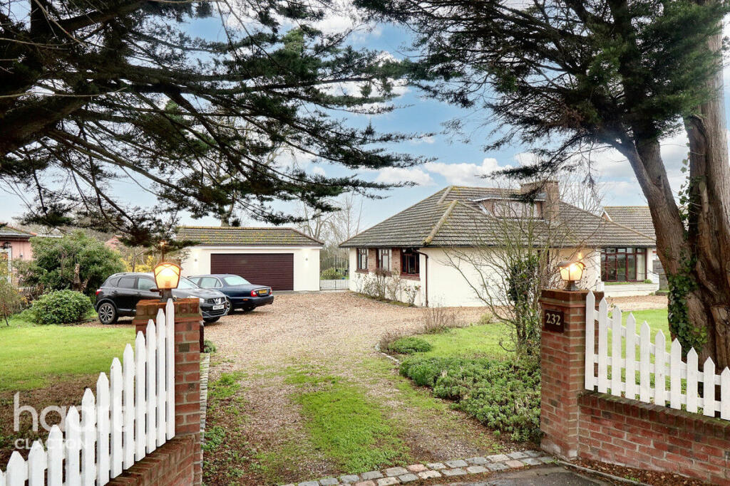 Additional image 24 of Point Clear Road, Clacton-On-Sea