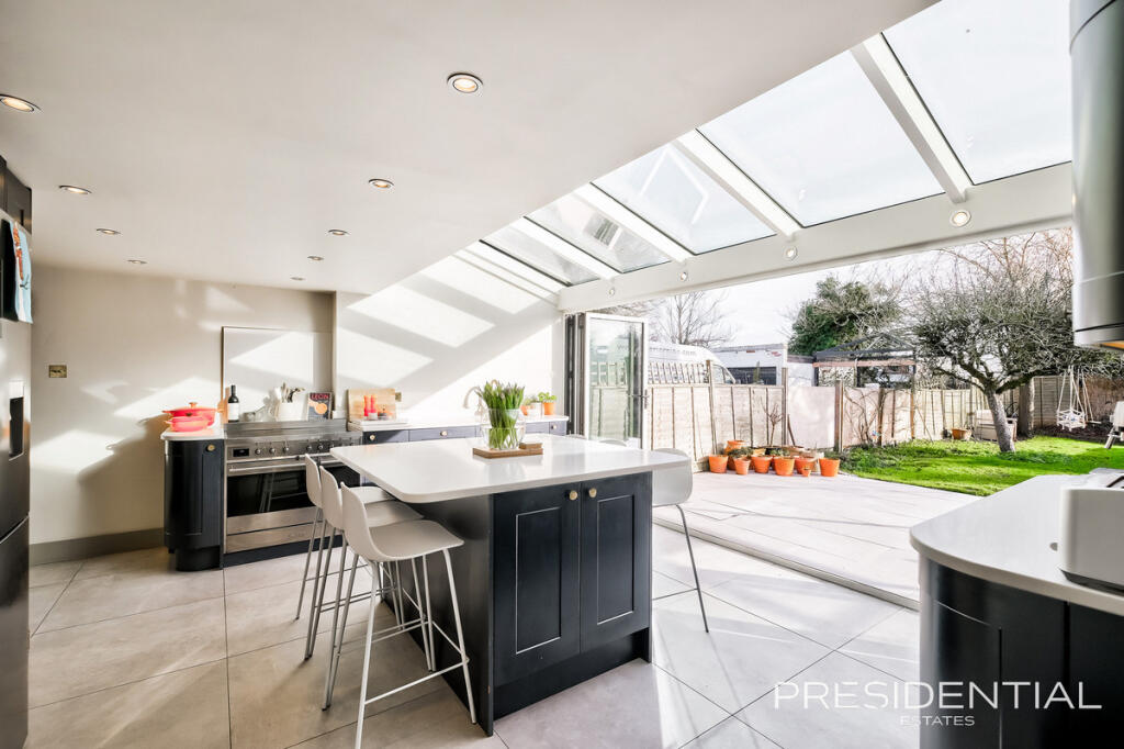 Additional image 5 of Ivy Cottage, Epping Green, CM16