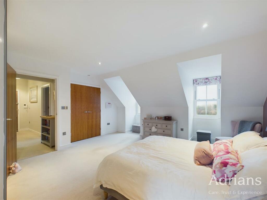 Additional image 9 of Broomfield Road, Chelmsford